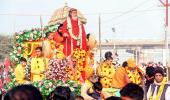 Maha Kumbh Sees First Royal Entry