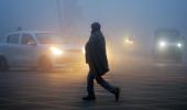 Dense fog engulfs Delhi, over 100 flights delayed