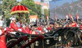 Prez Murmu shares traditional buggy ride with Subianto