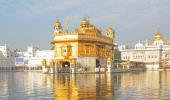 5 injured in iron rod attack inside Golden Temple