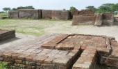 IIT prof booked after student dies during excavation