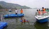 J&K SDRF Conducts Mock Drill At Dal Lake