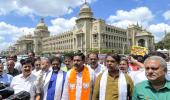 Karnataka Speaker revokes suspension of 18 BJP MLAs