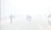 LIVE! India Gate disappears in haze as Delhi AQI deteriorates 