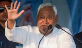 Modi on stage, Nitish Kumar 'accepts mistake'
