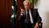 Pak threatens 'open war' with Afghanistan amid talks