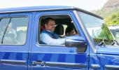 Fadnavis unveils 'missing link' on Mumbai-Pune Expressway amid massive jams