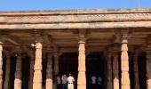 LIVE! Day after HC verdict, devotees offer prayers at Bhojshala 