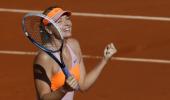 PHOTOS: Sharapova subdues Bouchard to reach Paris final