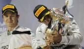 Hamilton wins Bahrain thriller for Mercedes