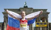 Kaniskina races to 20km walk gold