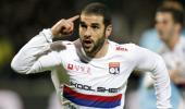 Lopez hits three but Lyon lose at Lille