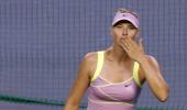 Sharapova sweeps into Tokyo semis