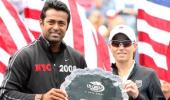 Paes-Black go down tamely in mixed doubles final