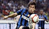 Inter down Napoli, Milan lose