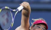 Vandeweghe stuns Zvonareva in San Diego