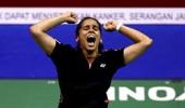 Saina enters Hong Kong Super Series final