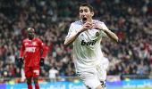 Di Maria snatches late winner for 10-man Real