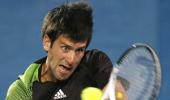 Djokovic eyes super six in final against Murray