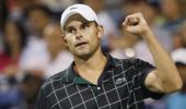 Roddick and Sharapova march on in Memphis