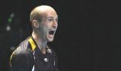 Davydenko, Cilic cruise through in Dubai