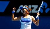 China's Li Na beats Sharapova in Edgbaston final