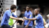 Robinho dances to Brazil's tune