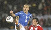 Italy escape with 1-1 draw against Paraguay