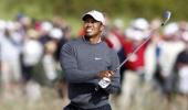 Woods shoots 74 in frustrating Pebble Beach return