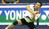 Hidayat crashes out of Asian Games badminton