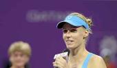 Dementieva retires, Zvonareva beats Clijsters