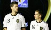 Ballack wins captaincy tug-of-war with Lahm