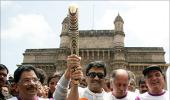 Mumbai welcomes Queen's Baton Relay