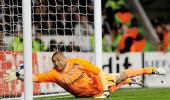 CL images: Real give White Hart pain for Spurs, Raul fires Schalke into semis