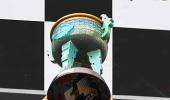 Hamilton wins in China, ends Vettel's run