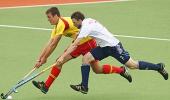 Champions Trophy: Spain thump Britain, Aus thrash Pakistan