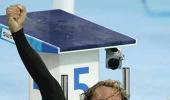 Thorpe makes comeback, targets London Olympics