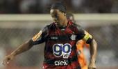 Ronaldinho makes winning Flamengo debut