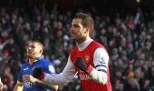 FA Cup: Late Fabregas penalty rescues Arsenal