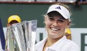 Top seed Wozniacki clinches Indian Wells title