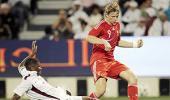 Russia's Pavlyuchenko salvages 1-1 draw in Qatar