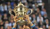 Federer wins title again in Basel