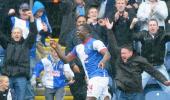 Blackburn stun Arsenal, record first win of season