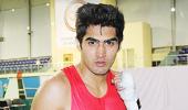 Vijender qualifies for London Olympics