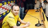 Wary Iniesta aware of Chelsea's 'desire for revenge'