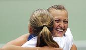 Kvitova clinches Czechs' spot in Fed Cup final