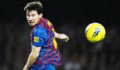 La Liga: Barcelona rout Rayo to keep Real waiting