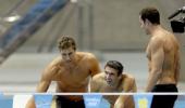 Phelps collects 18th gold medal in final race