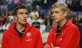 Arsenal had no choice but to sell Van Persie: Wenger