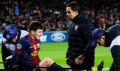 Barcelona confirm Messi only has bruised left knee